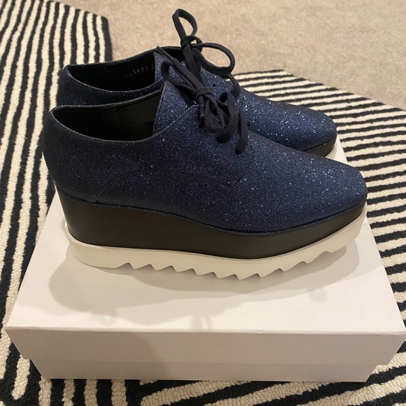 Stella McCartney Derby Platforms - Picture 3 of 7